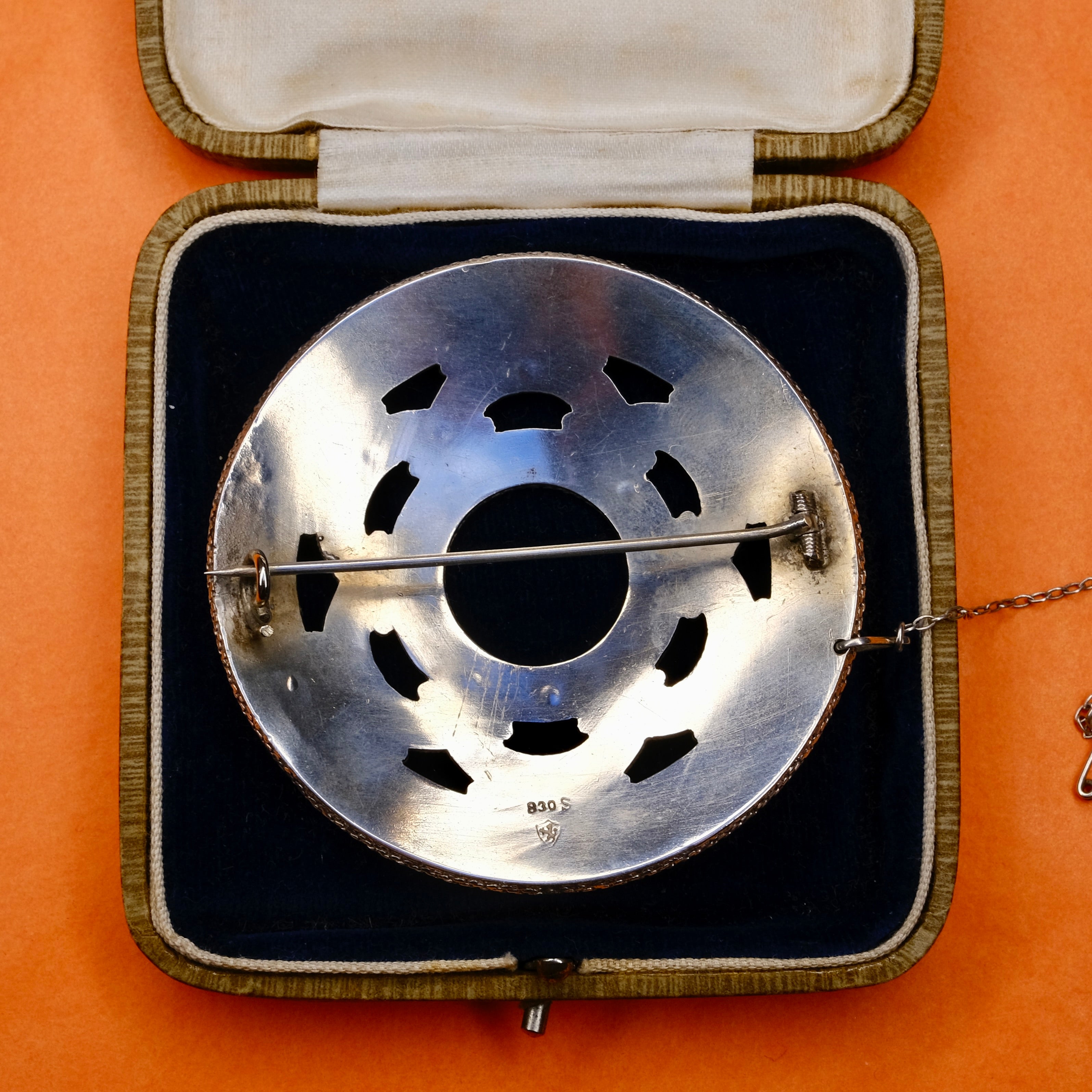 Vintage Large Norwegian Filigree 830s Silver Brooch In Case