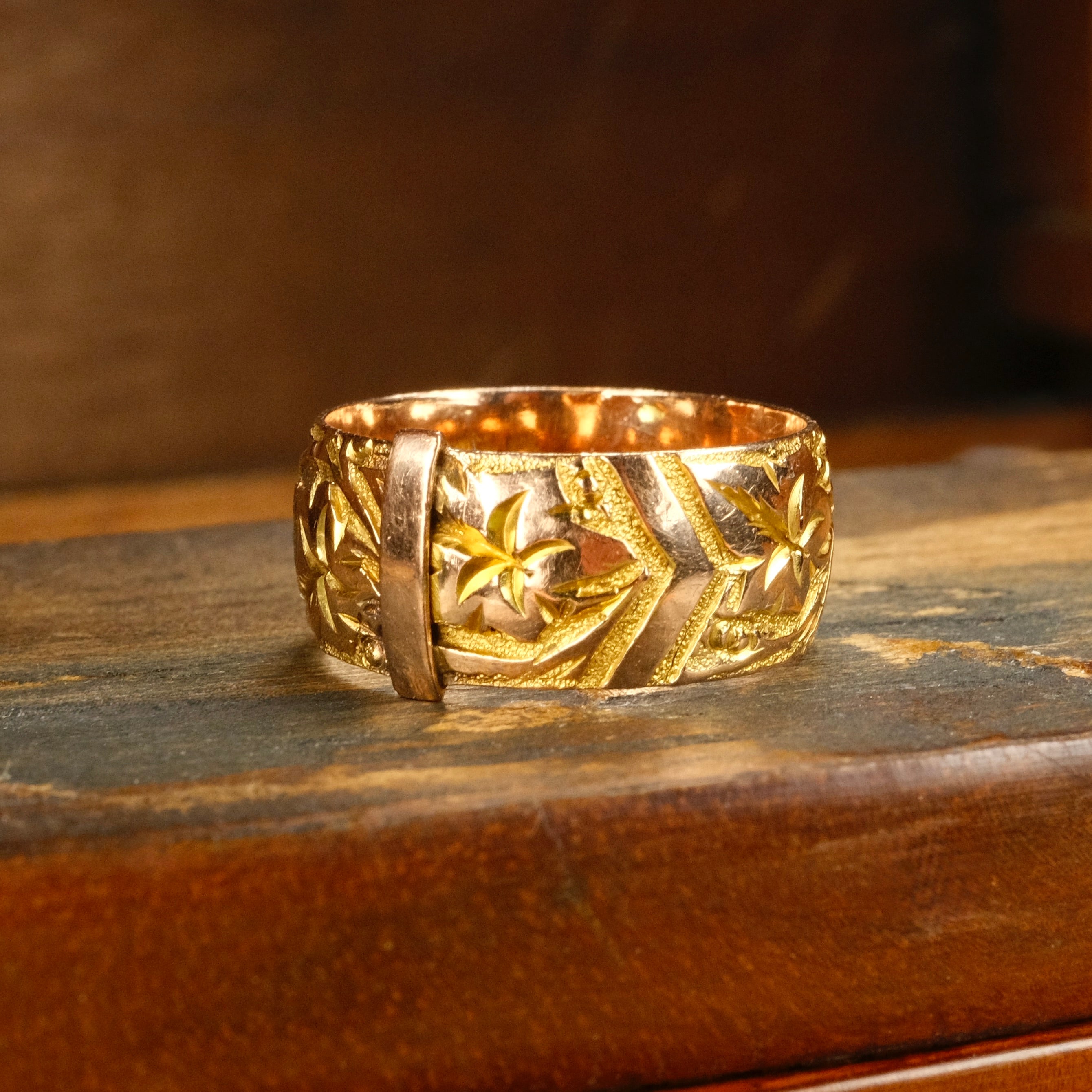 Antique, 9ct Gold Ivy Buckle Ring, Hallmarked 1914