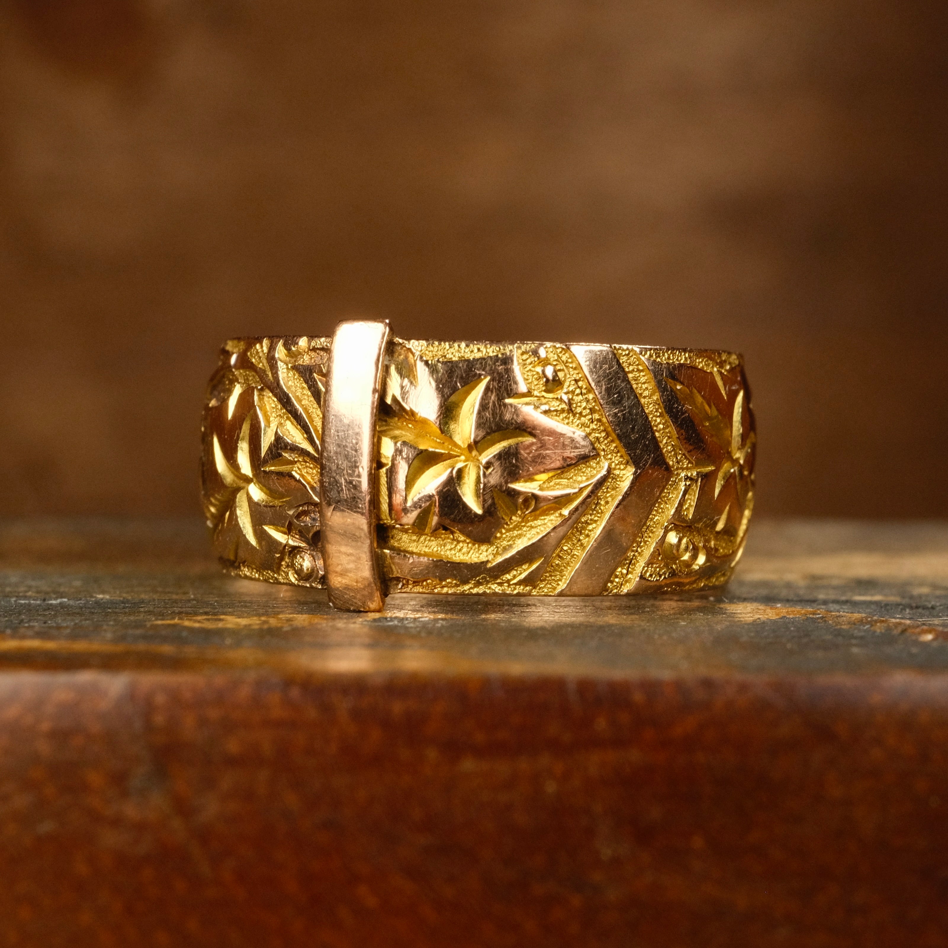 Antique, 9ct Gold Ivy Buckle Ring, Hallmarked 1914