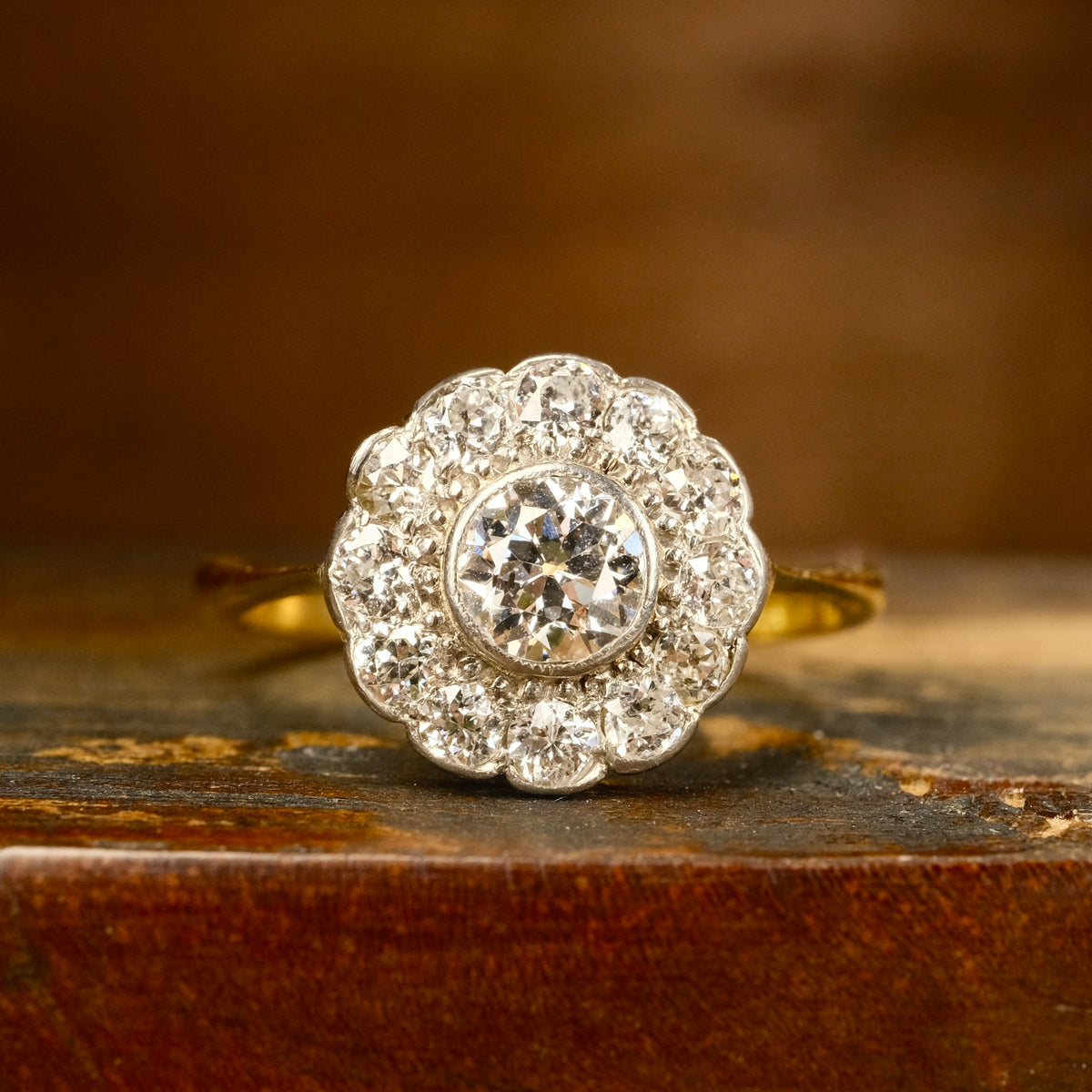 Antique, 18ct Gold, 1.5 Carats, Old European Cut Diamond Daisy Cluster Ring