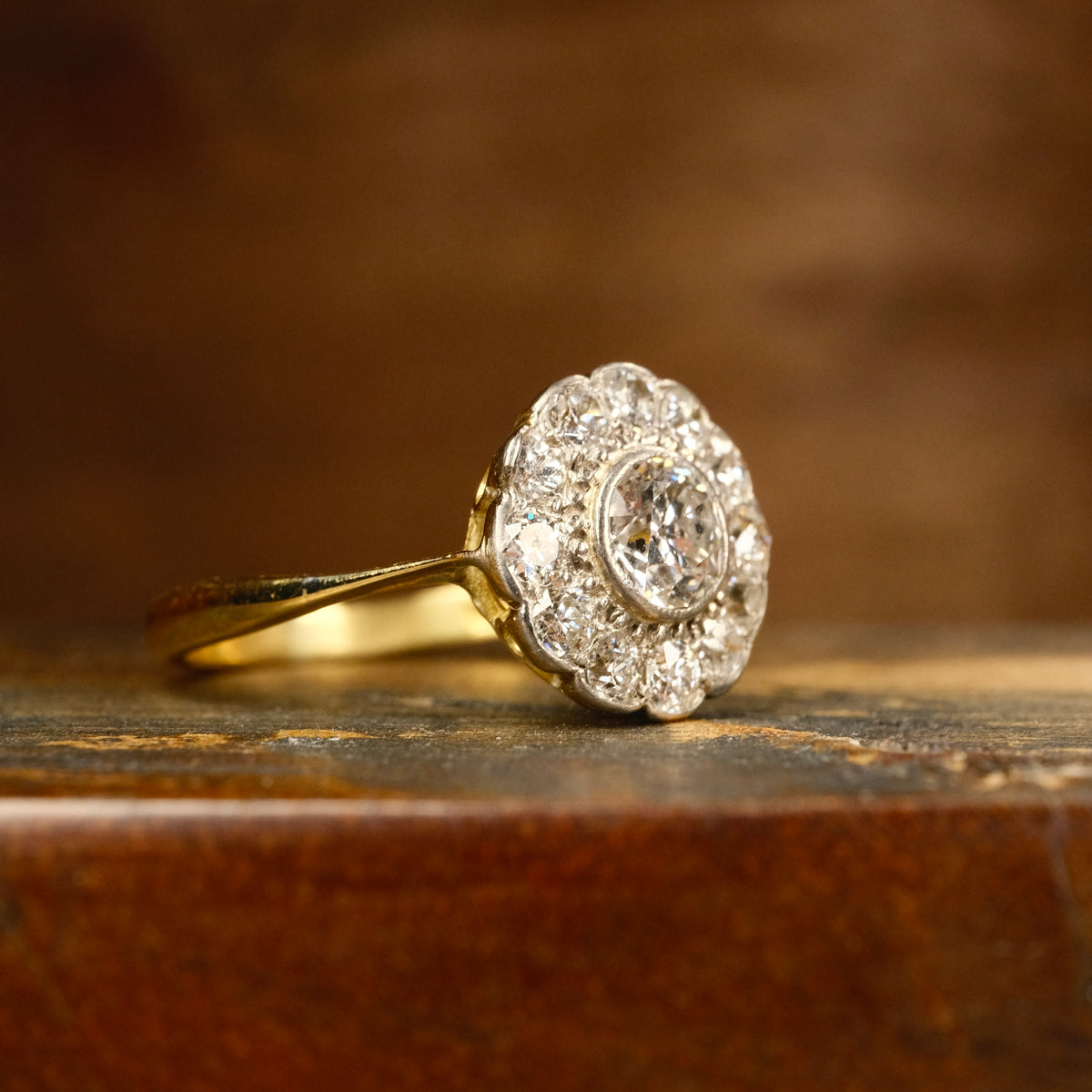 Antique, 18ct Gold, 1.5 Carats, Old European Cut Diamond Daisy Cluster Ring