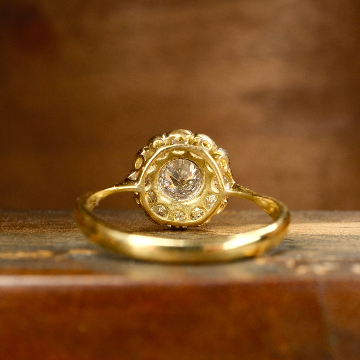 Antique, 18ct Gold, 1.5 Carats, Old European Cut Diamond Daisy Cluster Ring
