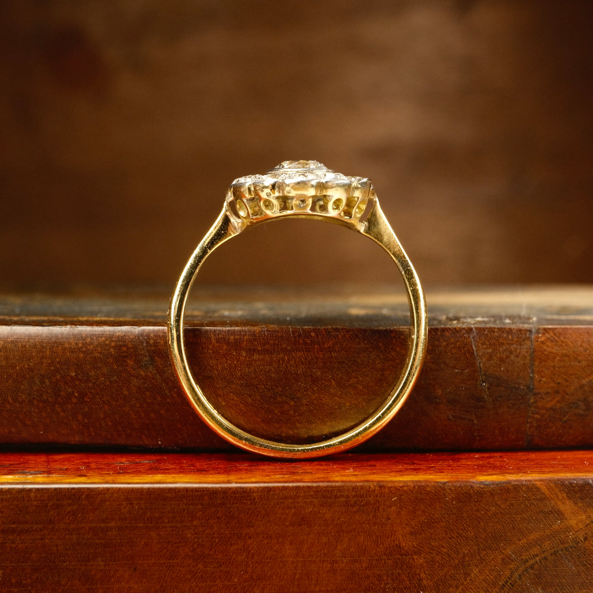 Antique, 18ct Gold, 1.5 Carats, Old European Cut Diamond Daisy Cluster Ring