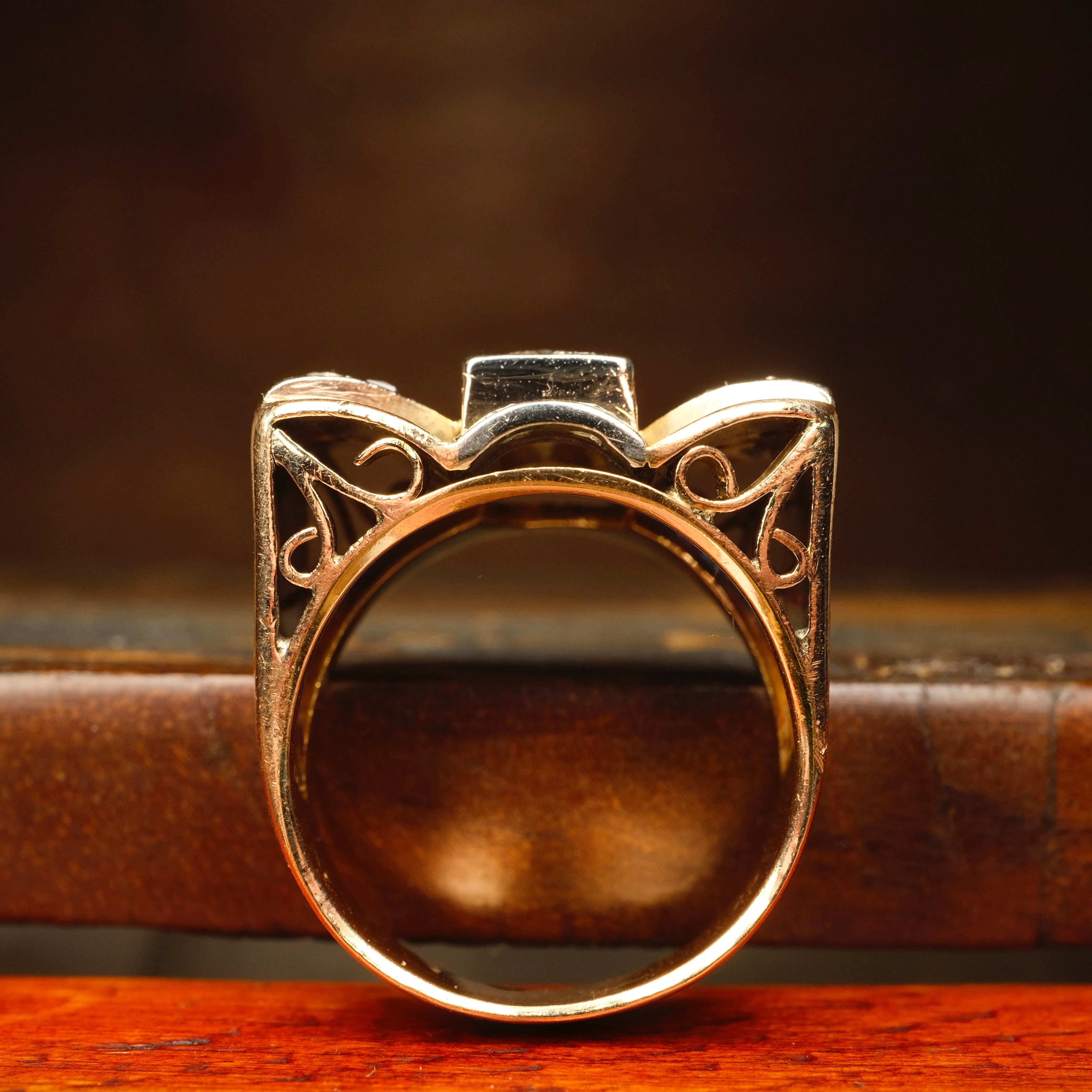 1940s, 18ct Gold & Platinum, Diamond Cocktail Tank Ring c1945