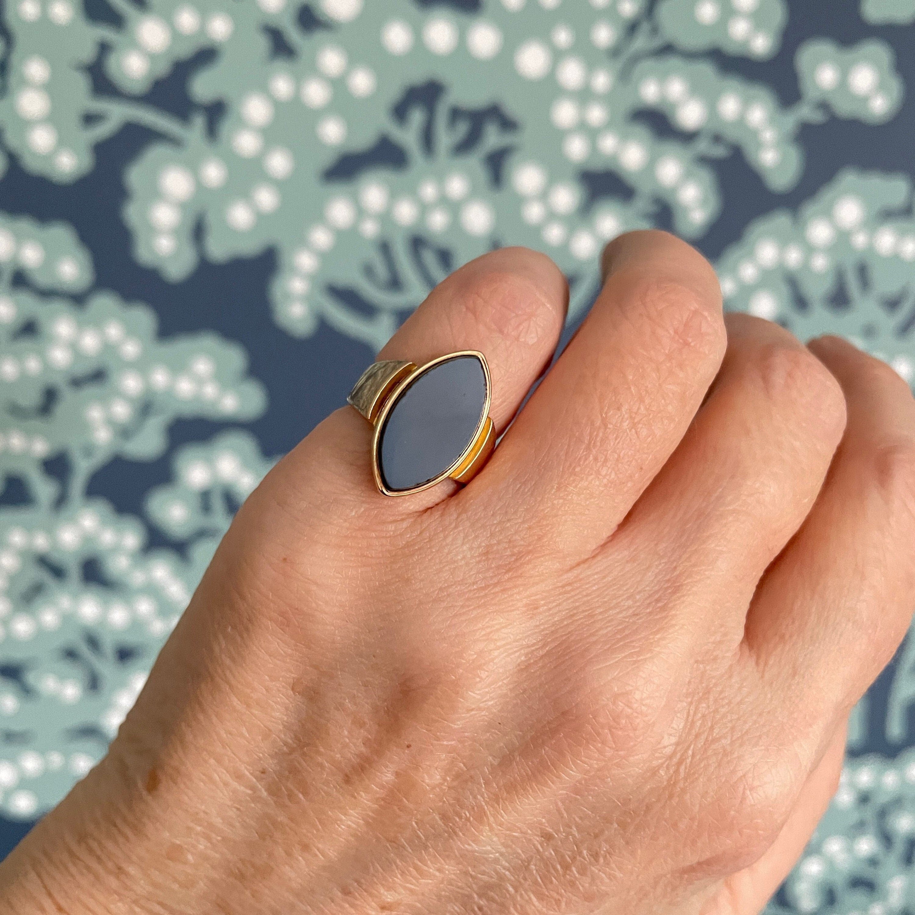 Antique gold 2025 signet ring